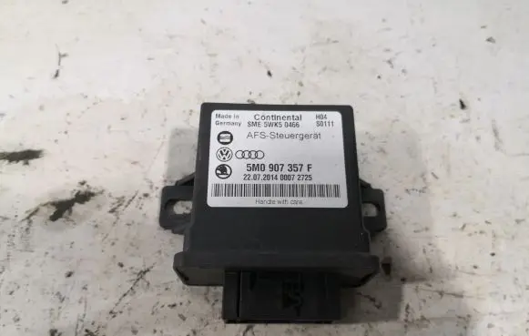 Volkswagen PASSAT B7 Light module LCM 5M0907357F