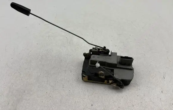 Peugeot 206 Front door lock
