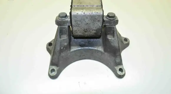 Mercedes-Benz CLS C219 Gearbox mount