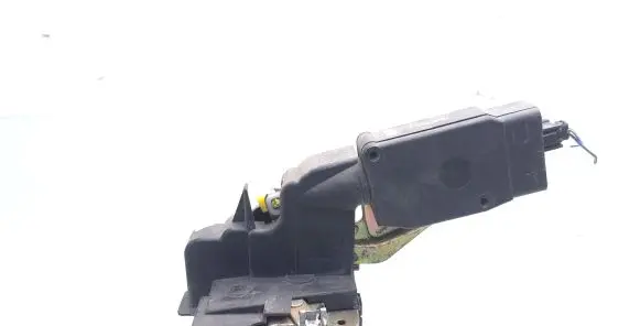 Mitsubishi Space Star Front door lock 49024