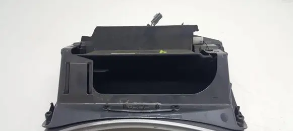 Volvo S60 Glove box 8650374