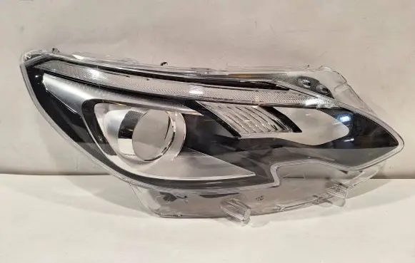 Peugeot 108 Headlight/headlamp