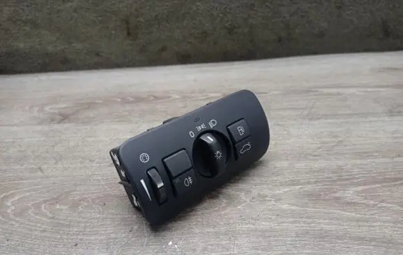 Volvo S80 Light switch 30739400