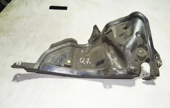Audi Q7 4L Other engine bay part 4L0819512