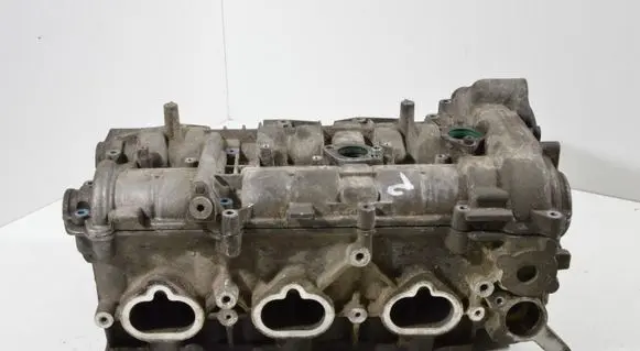 Porsche 911 996 Engine head 99610491400