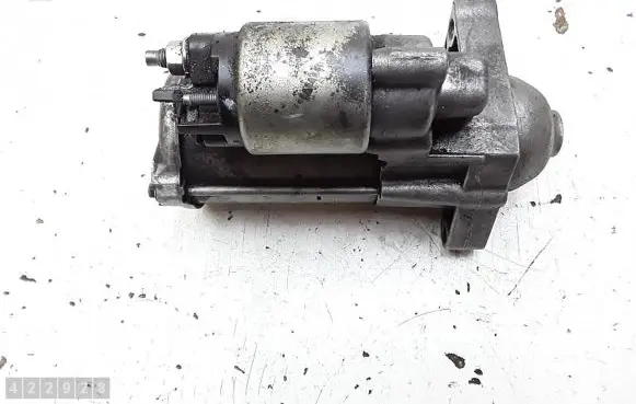 Nissan Qashqai Starter motor 233007224rb