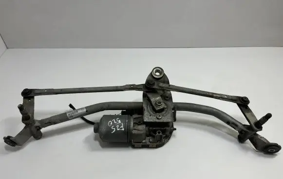 BMW X3 F25 Front wiper linkage and motor 7213275 61617213275