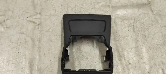 Rear air vent grill