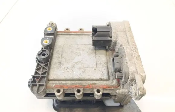 Mercedes-Benz EQB Other engine bay part A0008358403