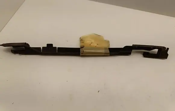 Volkswagen Golf VII Other engine bay part 5G0121331J