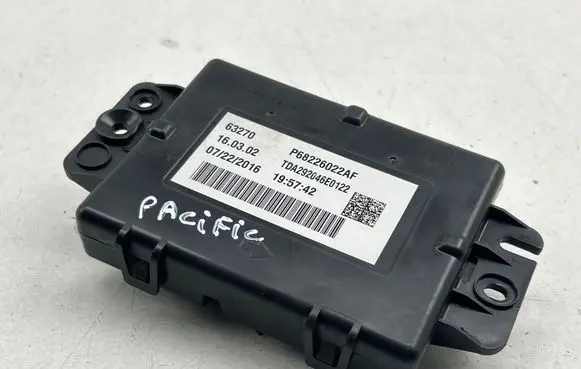 Chrysler Pacifica Air conditioning/heating control unit P68226022AF 63270 TDA292046E0122