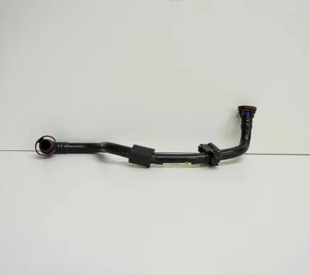 Volkswagen Jetta VII Air intake hose/pipe 04E133366EE