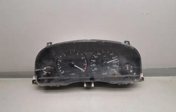 Ford Mondeo MK II Speedometer (instrument cluster) 95BP10841B