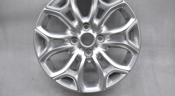 Ford Focus R16 alloy rim 