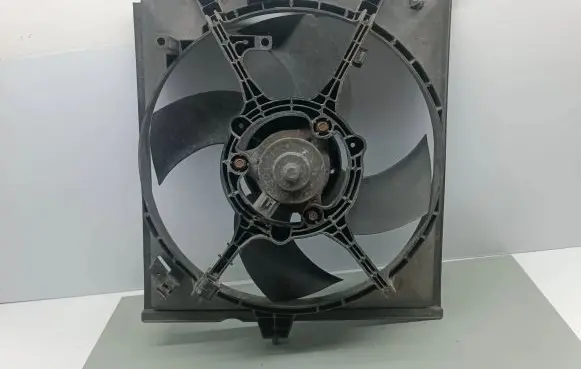 Mitsubishi Space Star Electric radiator cooling fan ETP8971 4520M0F