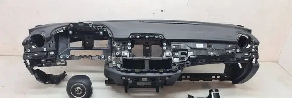 MG HS Dashboard 2393ATS