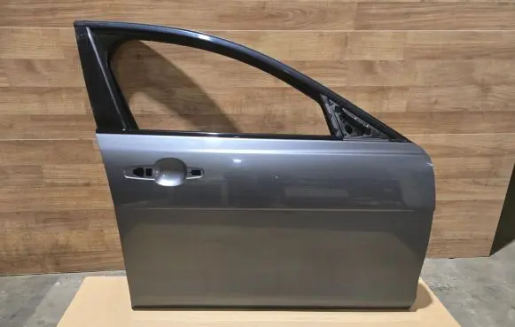Jaguar XE Front door