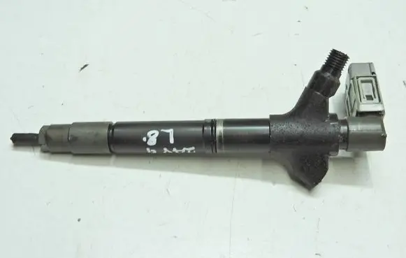 Toyota RAV 4 (XA30) Fuel injector 23670-26060 09N09457