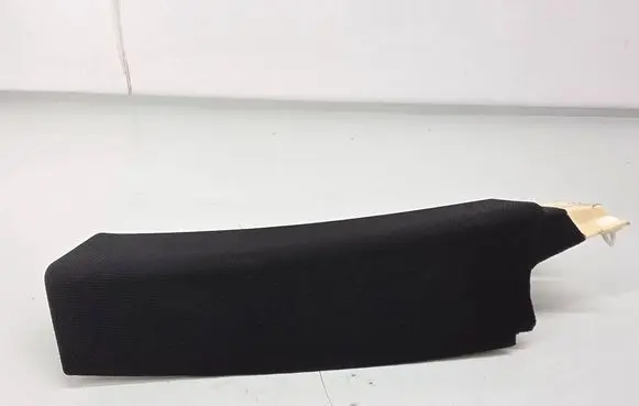 BMW 6 F12 F13 (B) pillar trim (top) 8051015