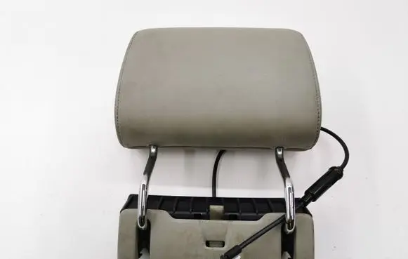 Audi Q7 4L Third row seat headrest 8350266PK8