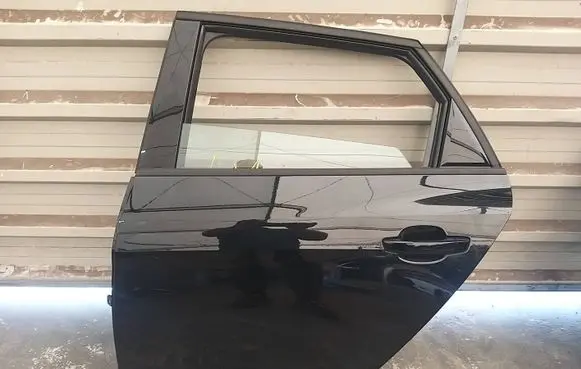 Audi A1 Rear door LY9T