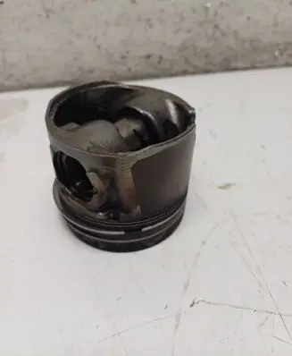 Hyundai i30 Piston 