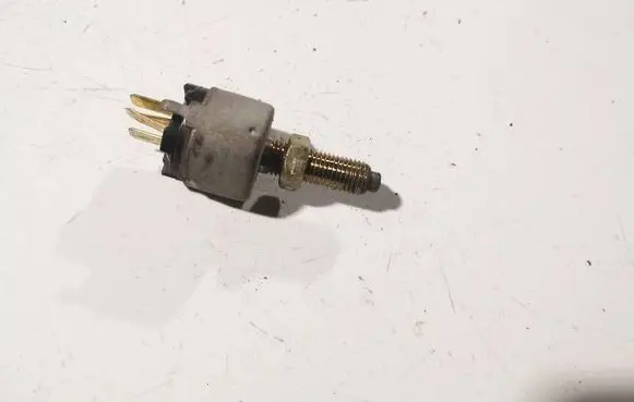 Brake pedal sensor switch