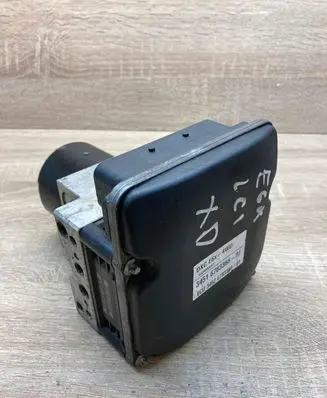 BMW 5 E60 E61 ABS Pump 6783366 6783368 6774679