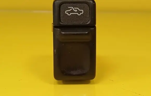Volvo 850 Sunroof switch 9128537