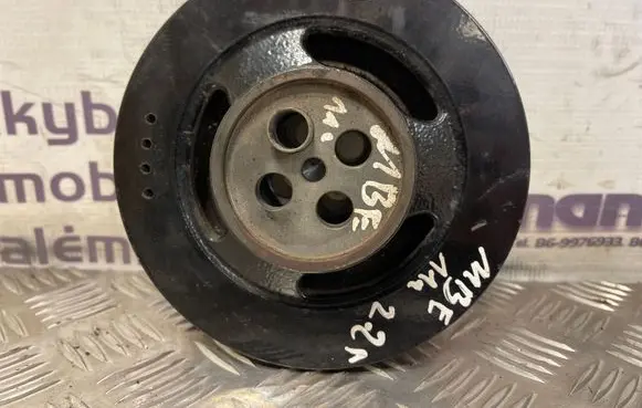 Mercedes-Benz E W212 Crankshaft pulley A6510351712