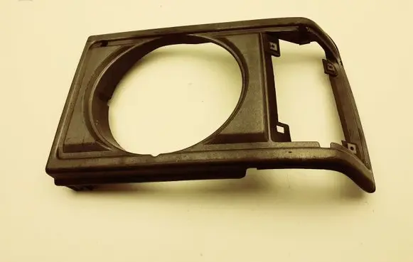 Toyota Land Cruiser (FJ60) Under headlight/headlamp trim 5313190A00