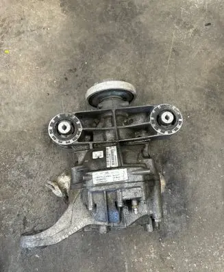 Dodge Challenger Rear differential P68159834AD T03UG3465A5005