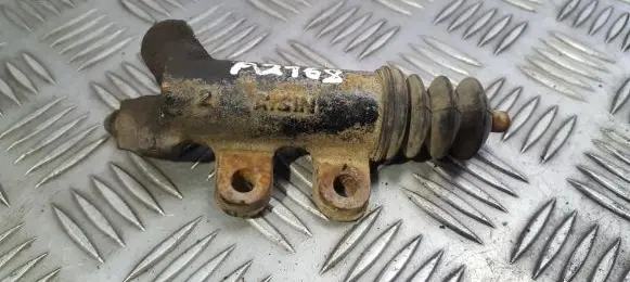 Toyota Celica T230 Clutch master cylinder
