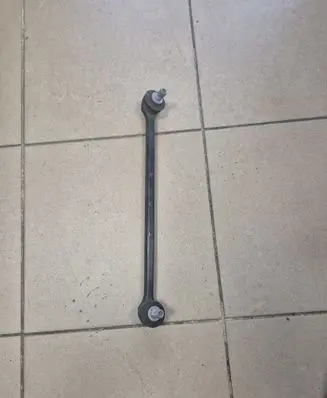 Toyota Yaris XP210 Front anti-roll bar/stabilizer link 48820K0010