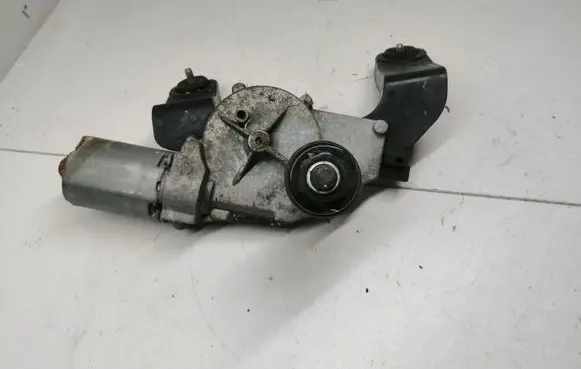 Hyundai ix35 Rear window wiper motor 987001H300 F00S2B2185