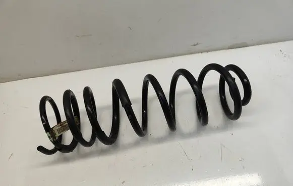 Dodge RAM Rear coil spring 68262686AB 686AB 68262686AA