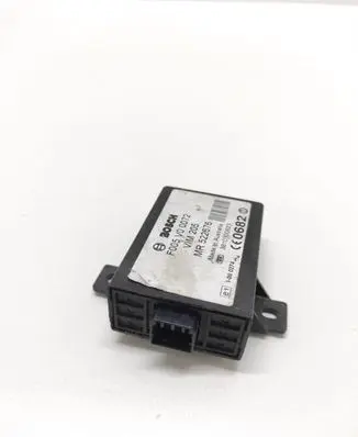 Mitsubishi Carisma Immobilizer control unit/module F005V0072 MR522676