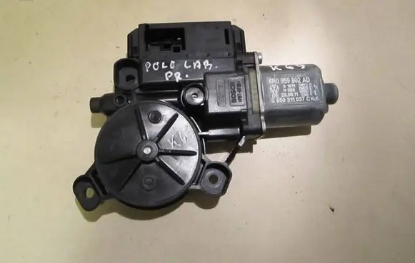Volkswagen Polo V 6R Front door window regulator motor 6R0959802AD 850311037 DE290611