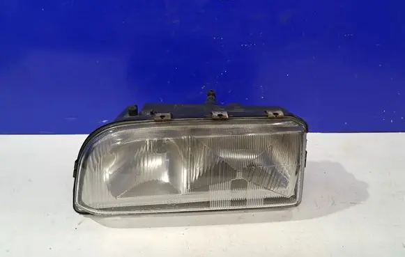 Volvo 850 Headlight/headlamp 9159410