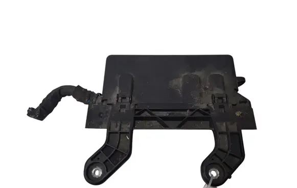 Volvo V40 Fuse module E00021587