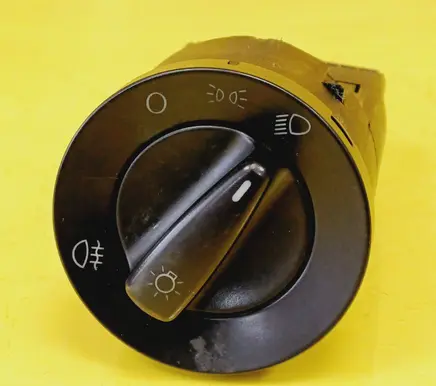 Light switch