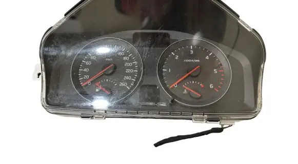 Volvo S40 Speedometer (instrument cluster) 36002433 69199420T 31254776
