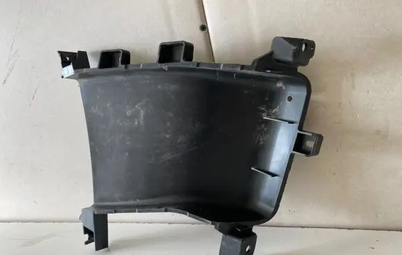 KIA EV6 Intercooler air channel guide 86574A8000 SCC00100