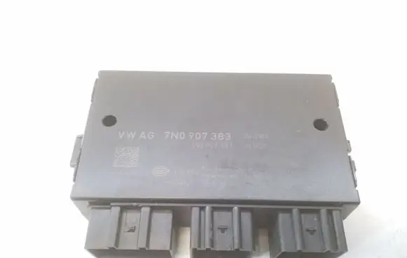 Volkswagen PASSAT B7 Tow bar trailer control unit/module 7N0907383