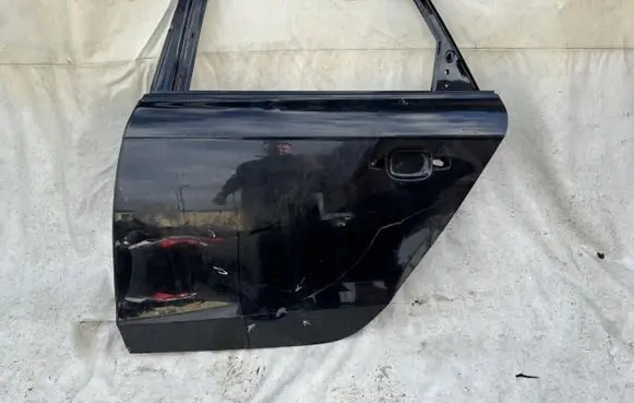 Audi A4 S4 B8 8K Rear door 8K9