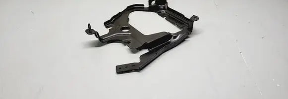 Other engine bay part