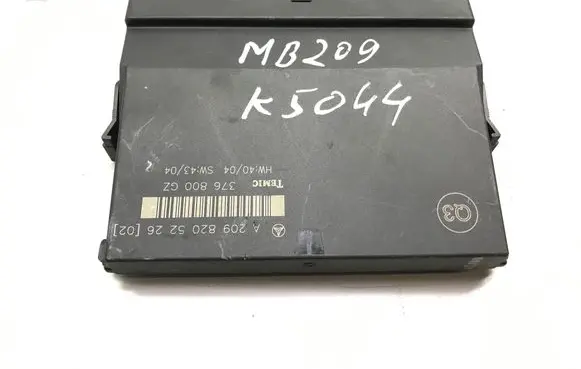 Mercedes-Benz CLK A209 C209 Comfort/convenience module A2098205226 376800GZ K5044