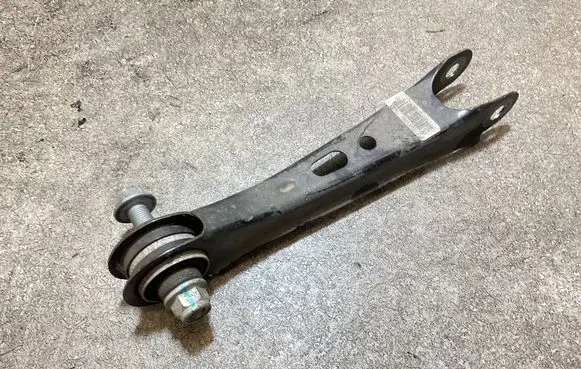 MG MG4 ev Rear upper control arm/wishbone