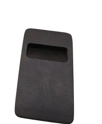 Subaru Legacy Fuse box cover