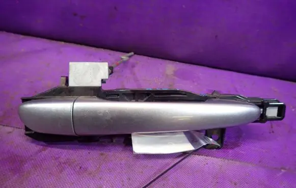 Mazda 3 II Rear door exterior handle R8375